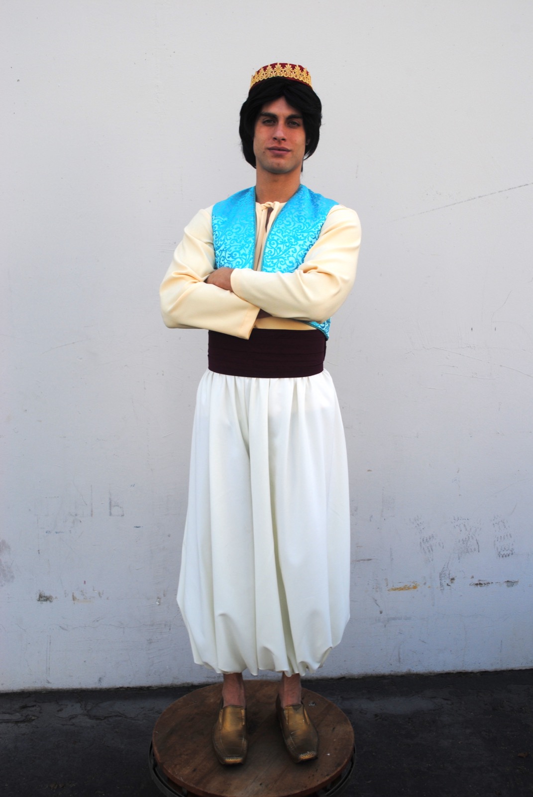 Hire Aladdin for parties and events - professional character performer
