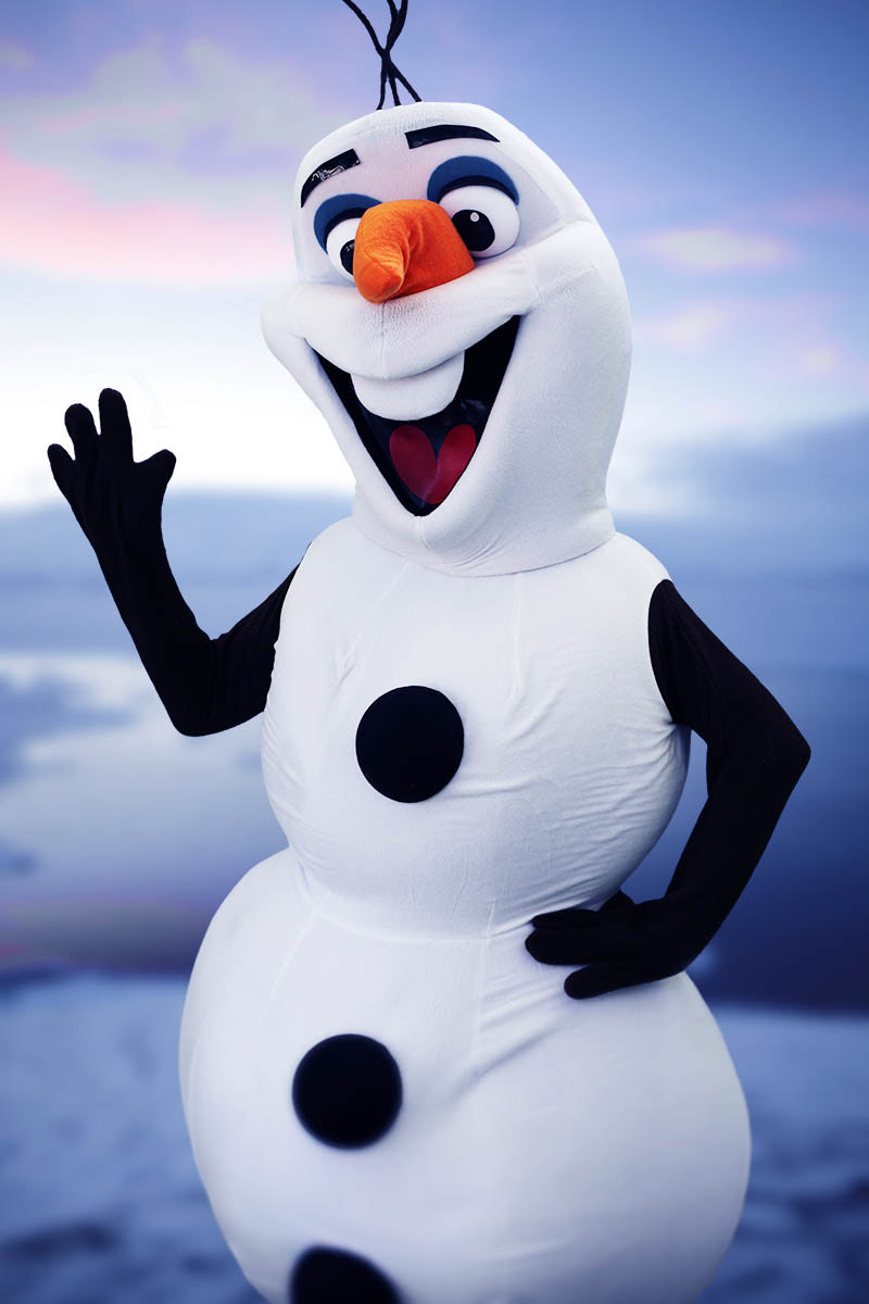 Olaf Frozen party character