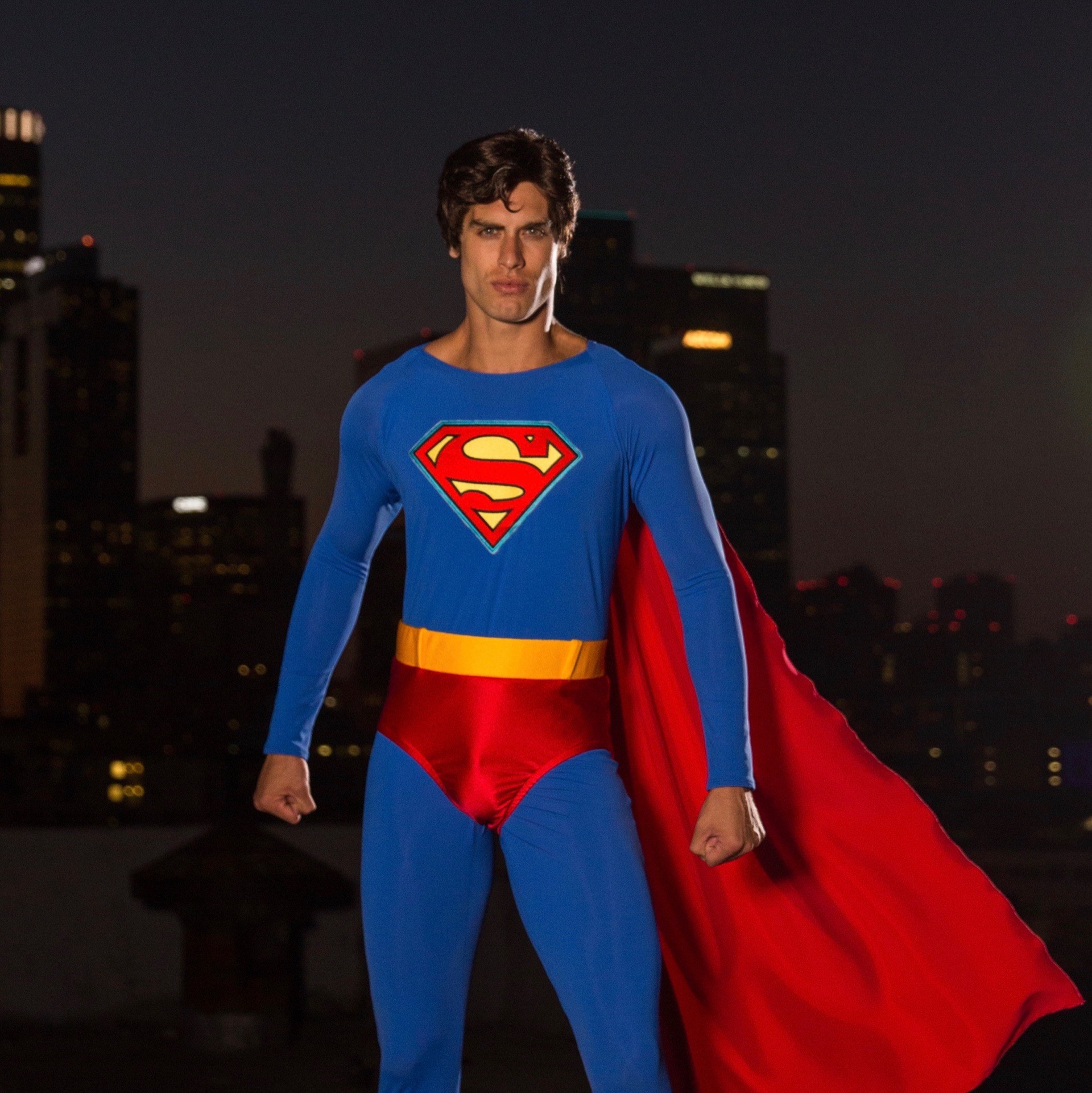 Hire Superman for birthday parties - Man of Steel superhero character performer